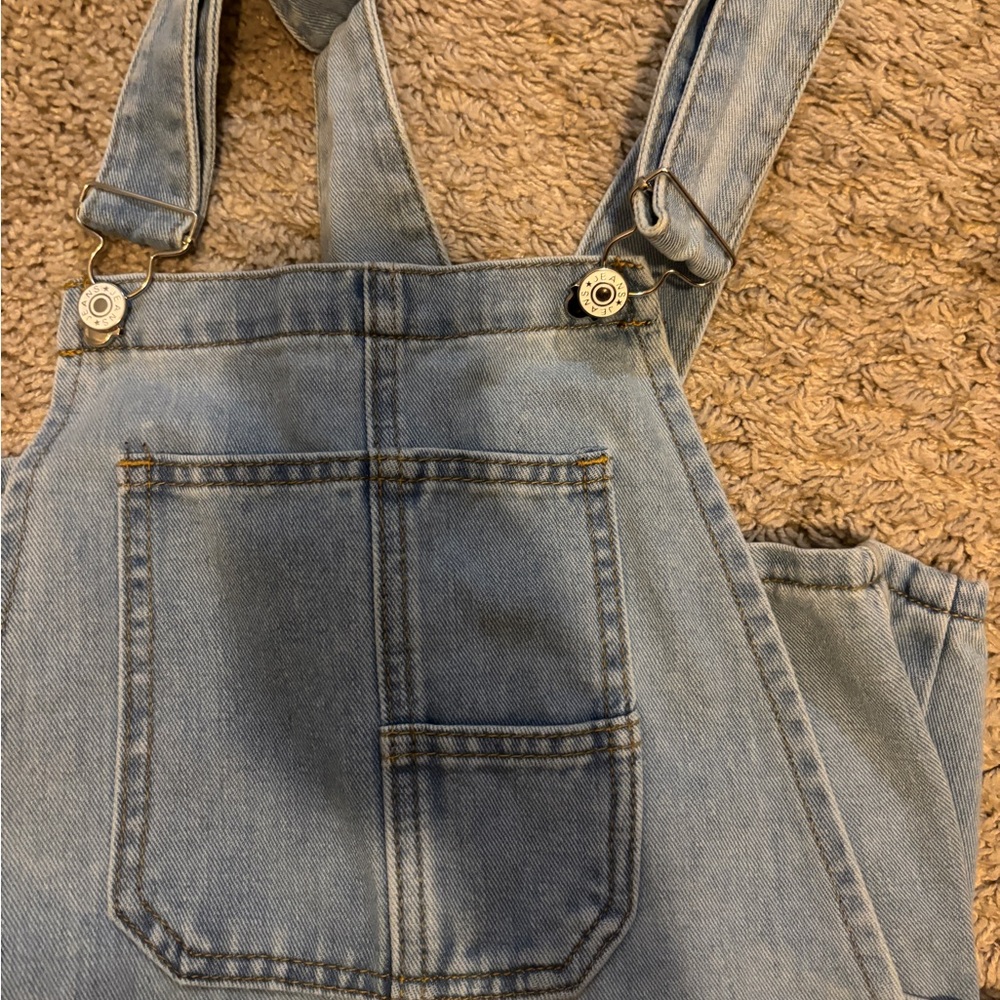 Women's Denim Barrel Leg Overalls - Picture 4 of 5